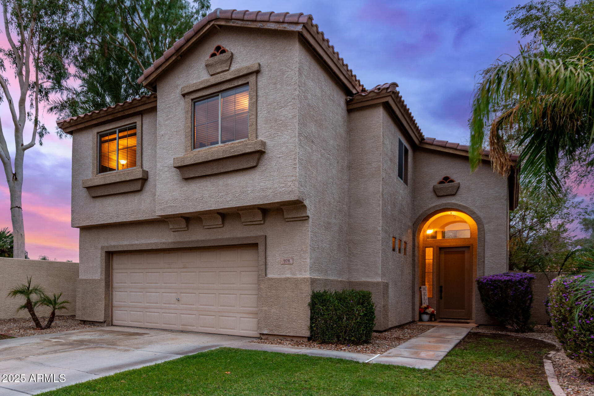 974 W DESERT BROOM Court