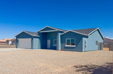 A home in Arizona City