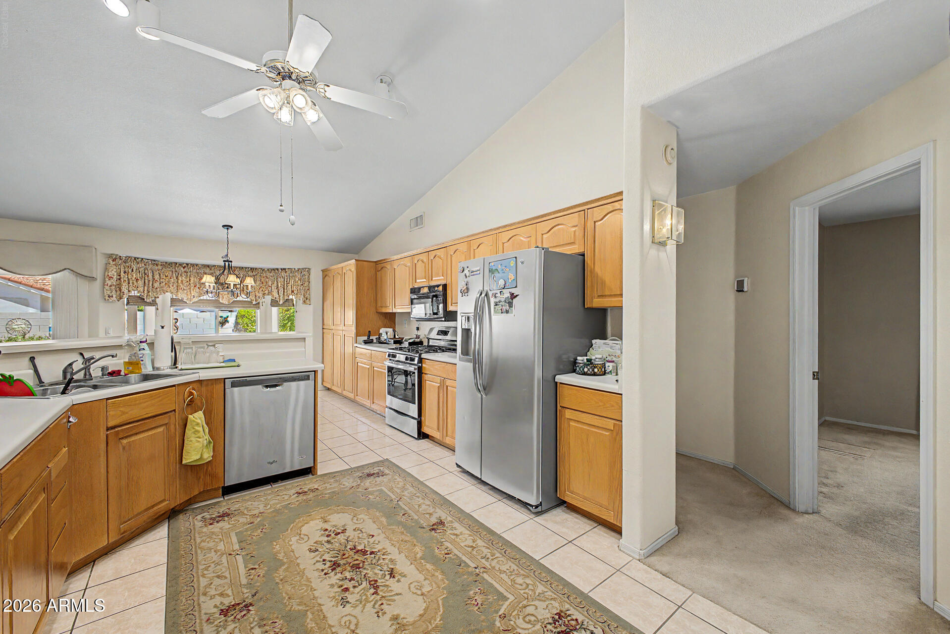 2329 N ACACIA --