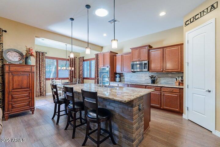 2831 E ODESSA Street