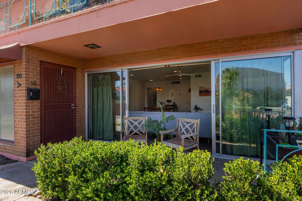 Photo of 160 E Coronado Road #58, Phoenix, AZ 85004 (MLS # 6994436)