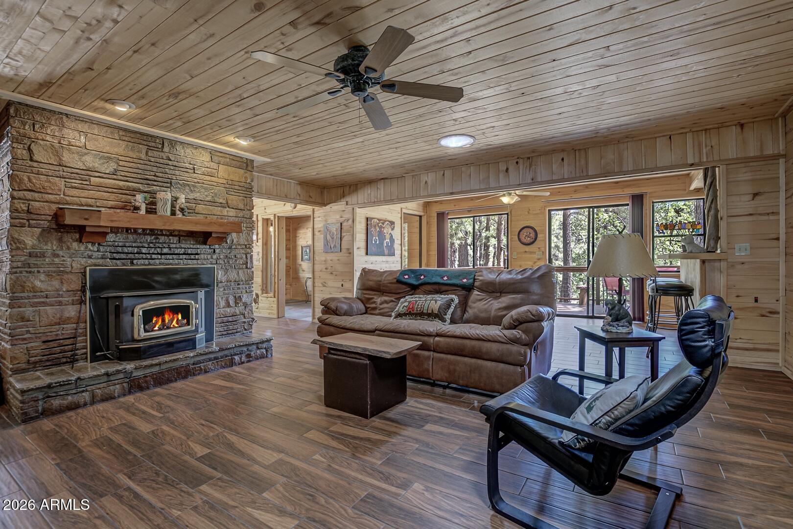 125 W Homestead Lane