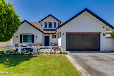 Photo of 4019 E Devonshire Avenue, Phoenix, AZ 85018 (MLS # 7037783)