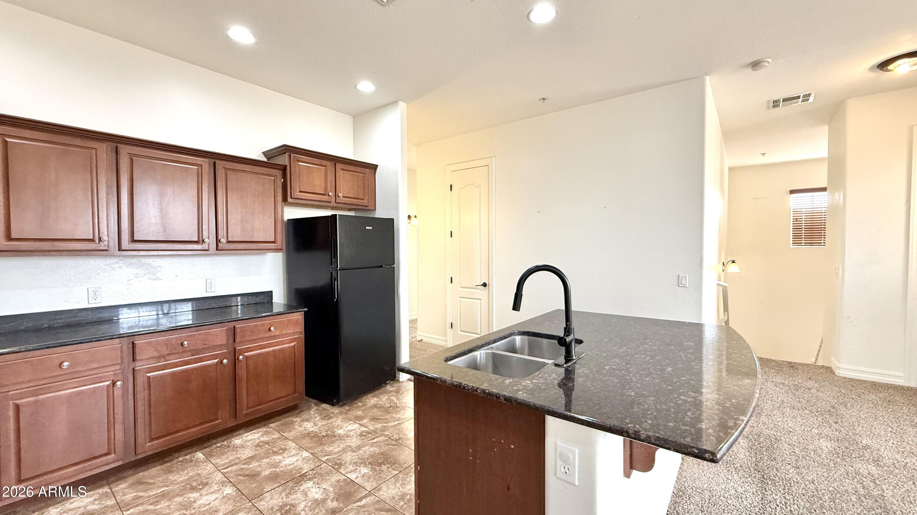 1456 E 9TH Street 284