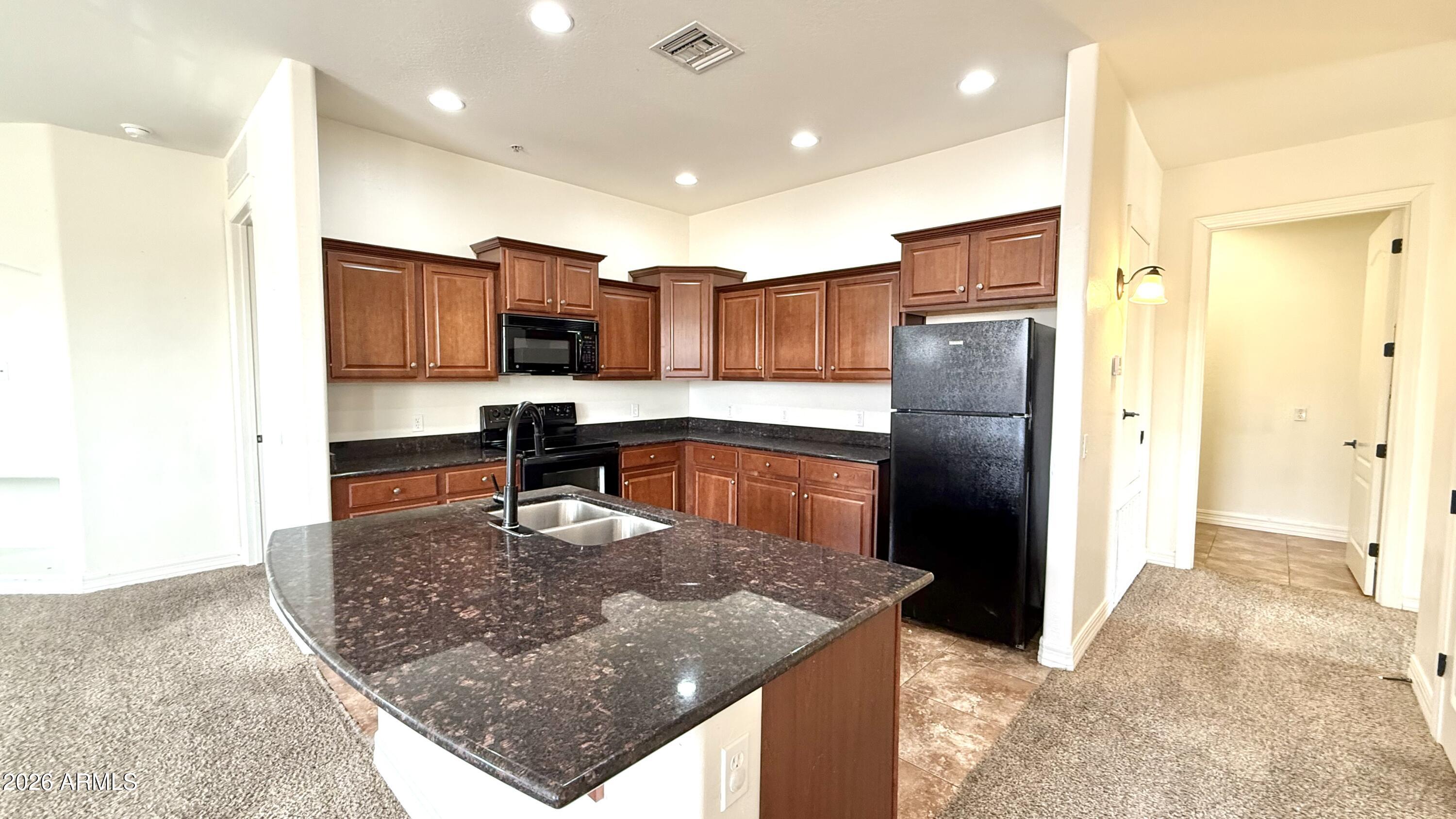 1456 E 9TH Street 284