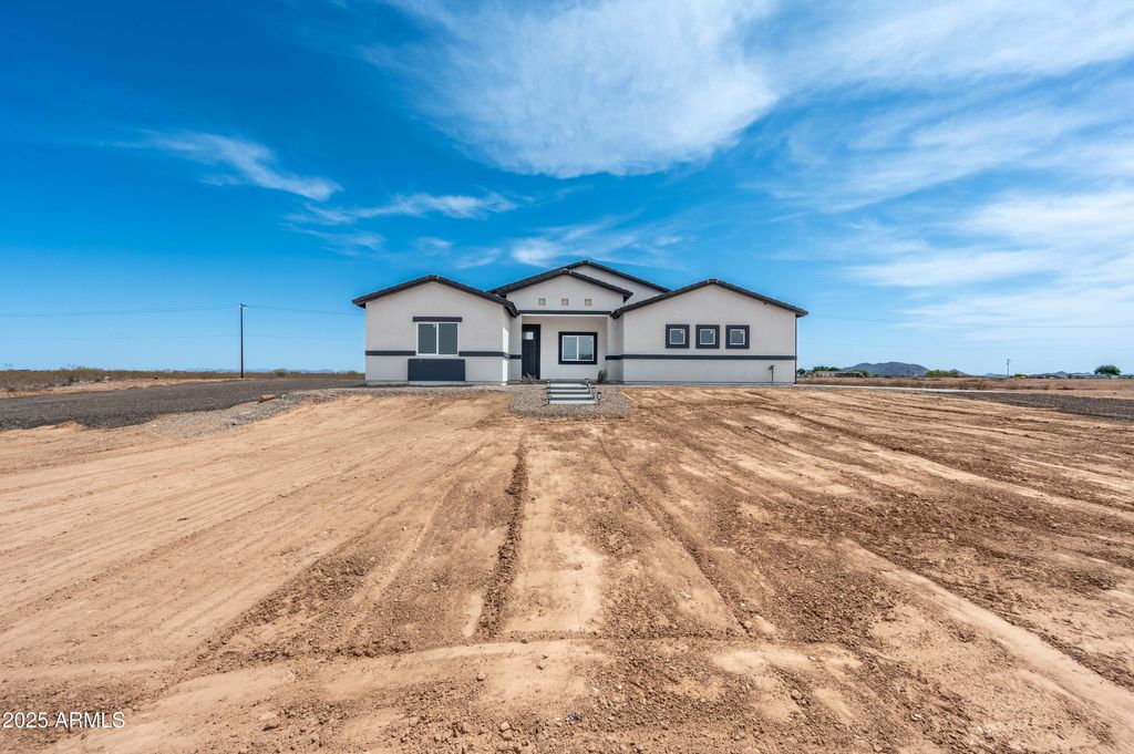 Photo of 38167 W San Juan Avenue, Tonopah, AZ 85354 (MLS # 6855123)
