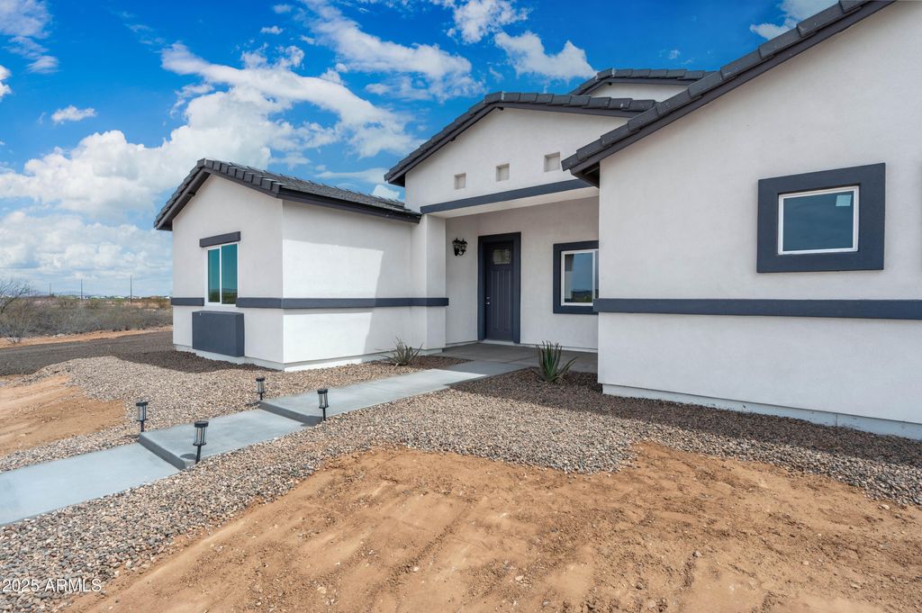 Photo of 38167 W San Juan Avenue, Tonopah, AZ 85354 (MLS # 6855123)