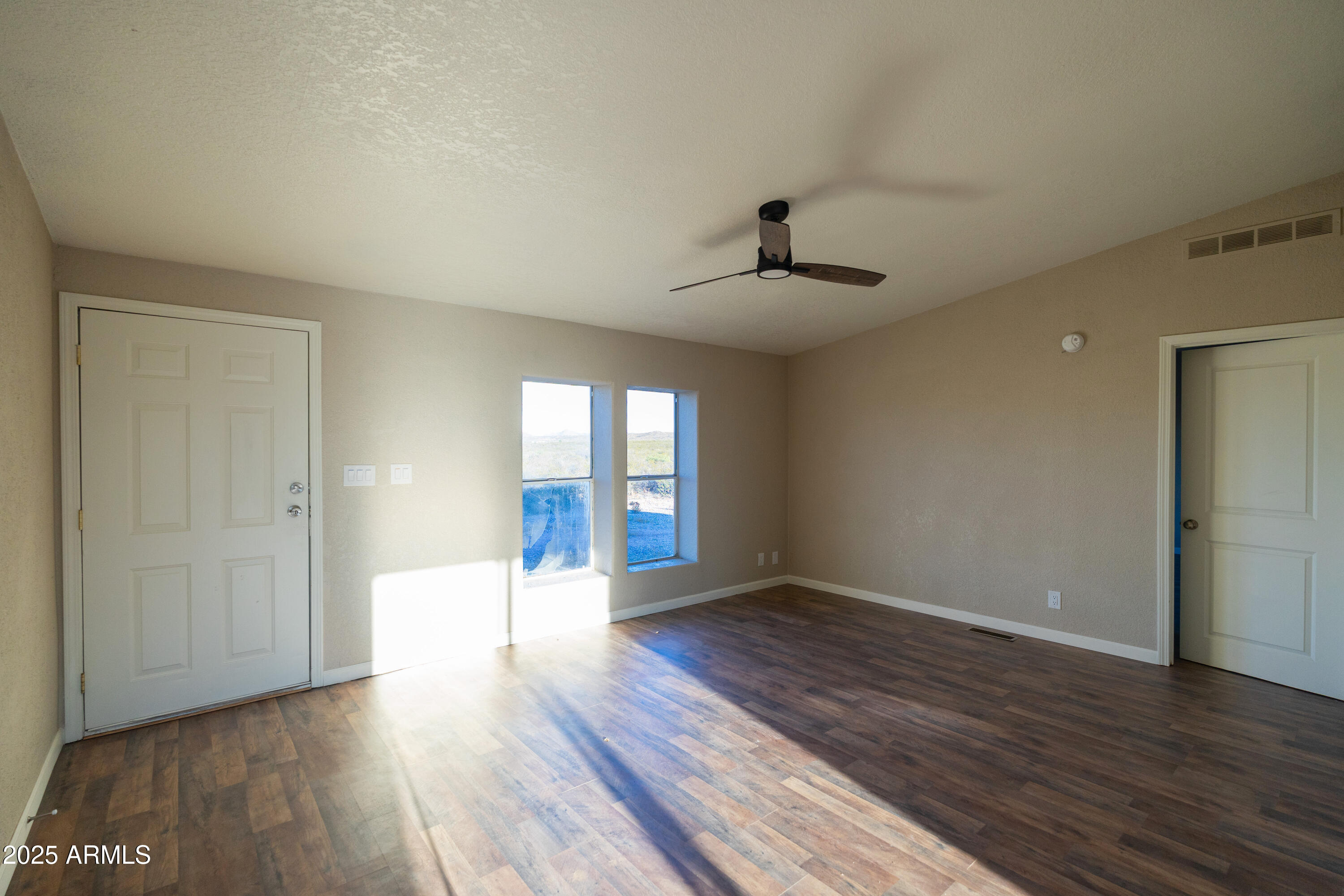 1680 E MCGREGOR RISE --