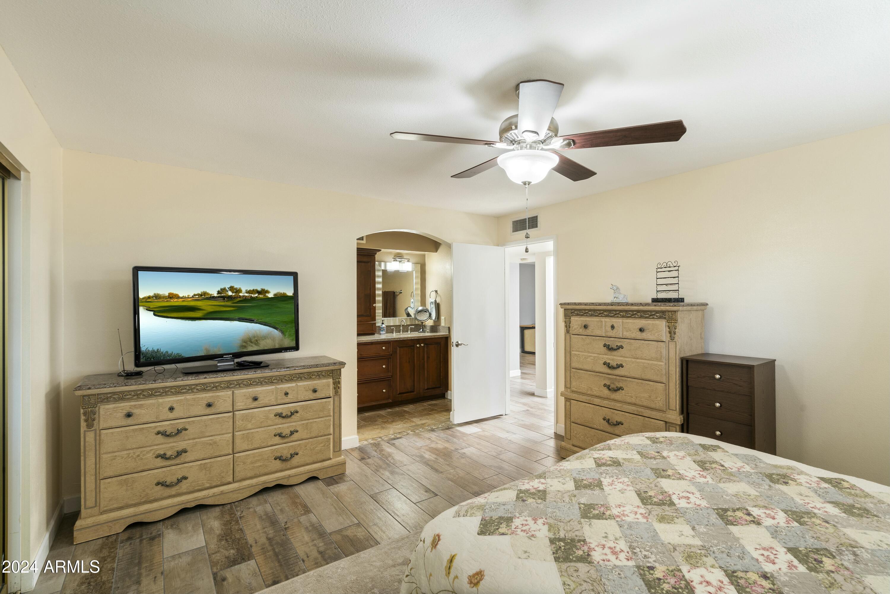 11405 S TAWA Lane