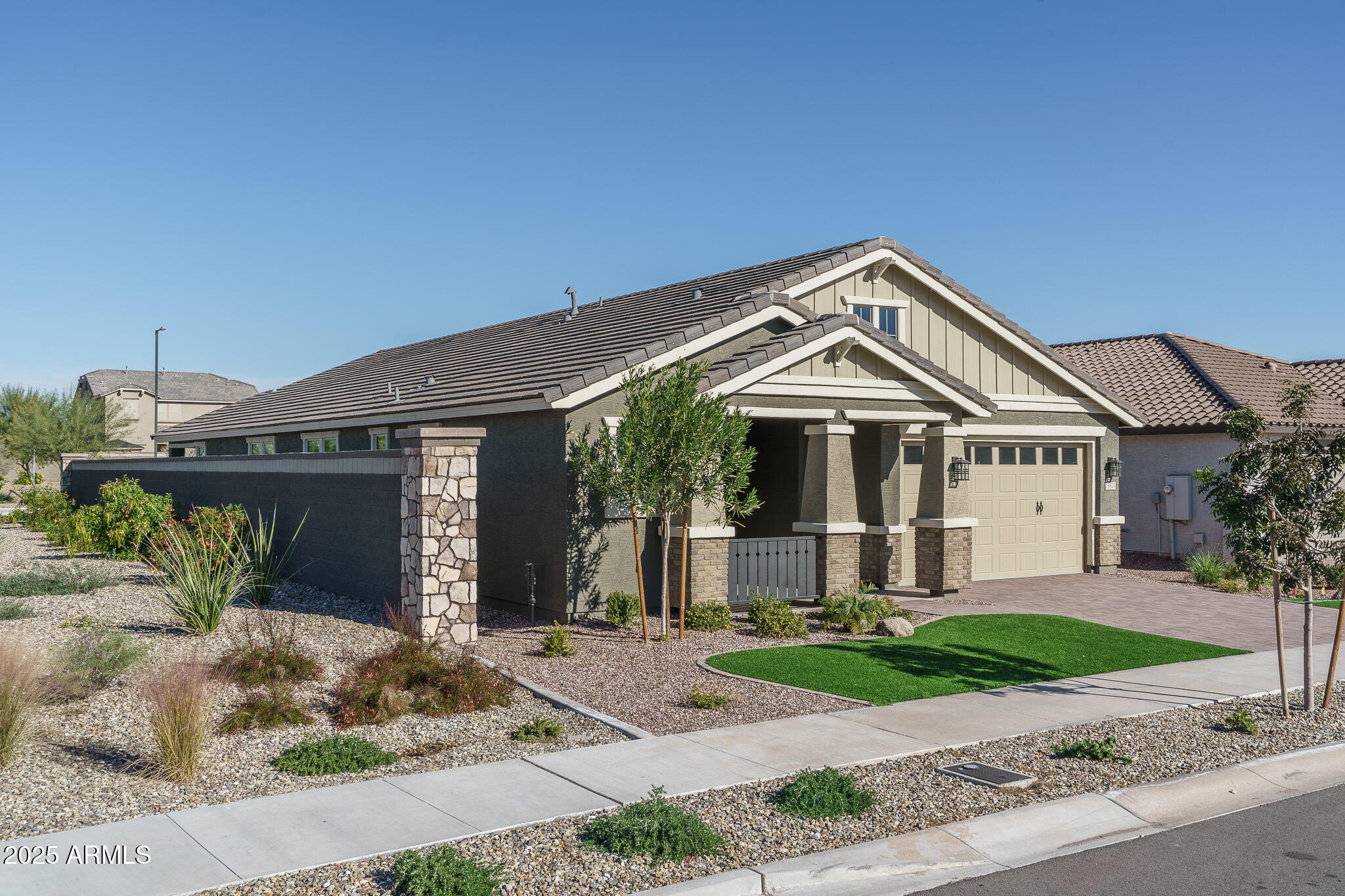 15824 W Soft Wind Drive