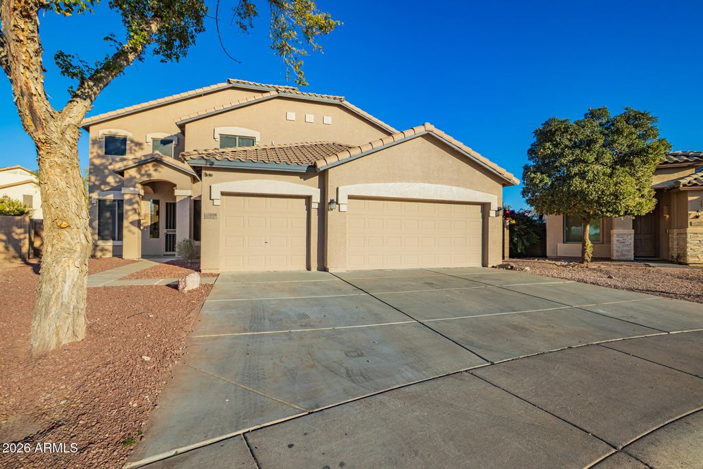 Photo of 11906 W Washington Street, Avondale, AZ 85323 (MLS # 6971843)