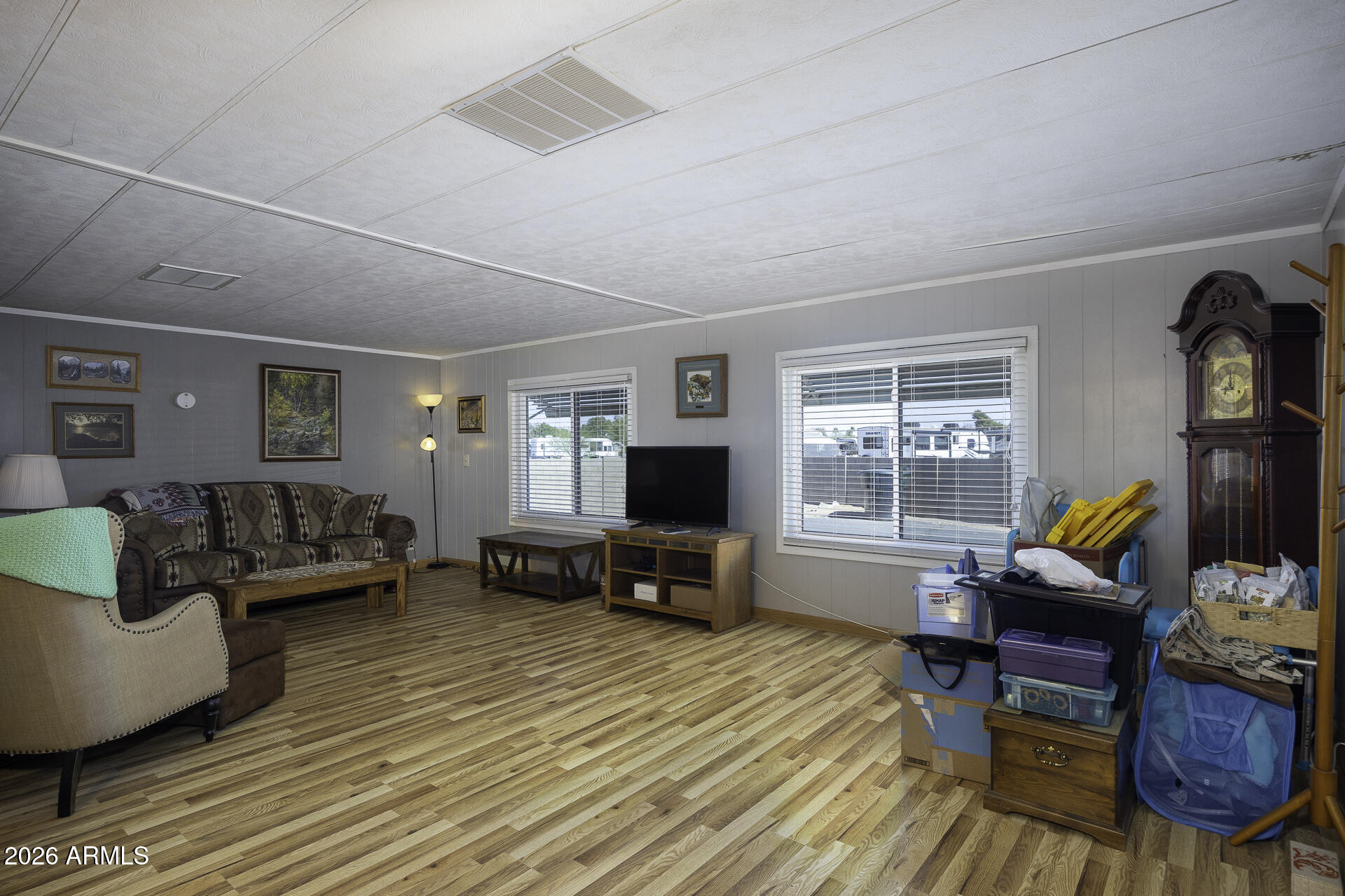 120 W ONEIL Drive 85