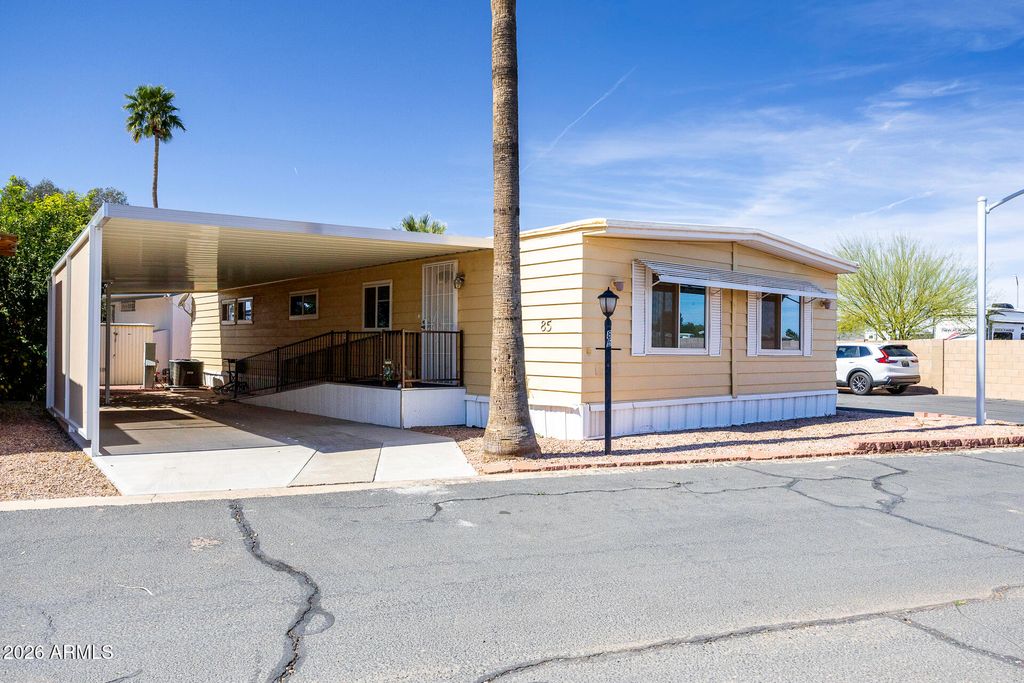 Photo of 120 W Oneil Drive #85, Casa Grande, AZ 85122 (MLS # 6993584)