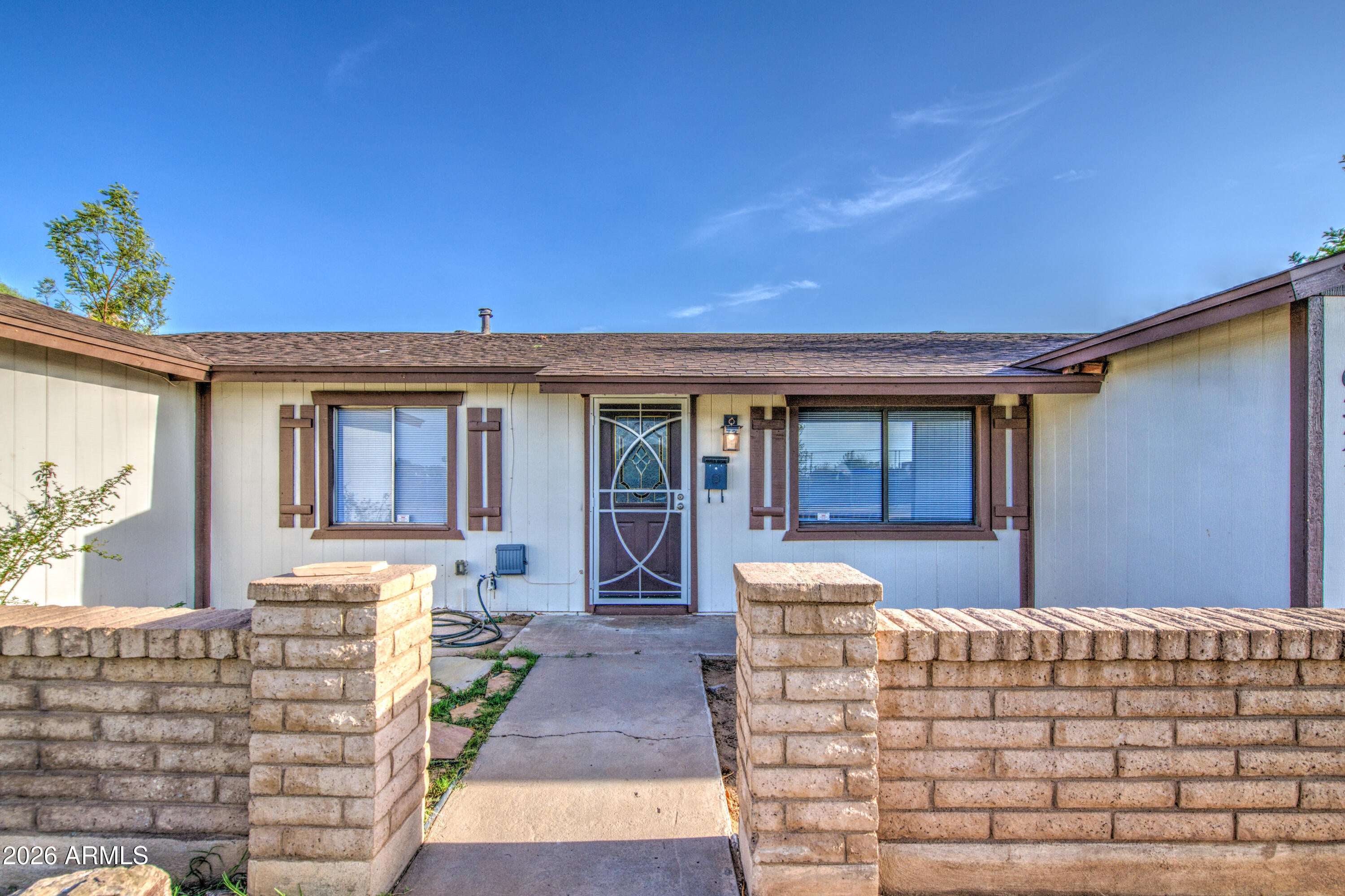 6321 W PALM Lane
