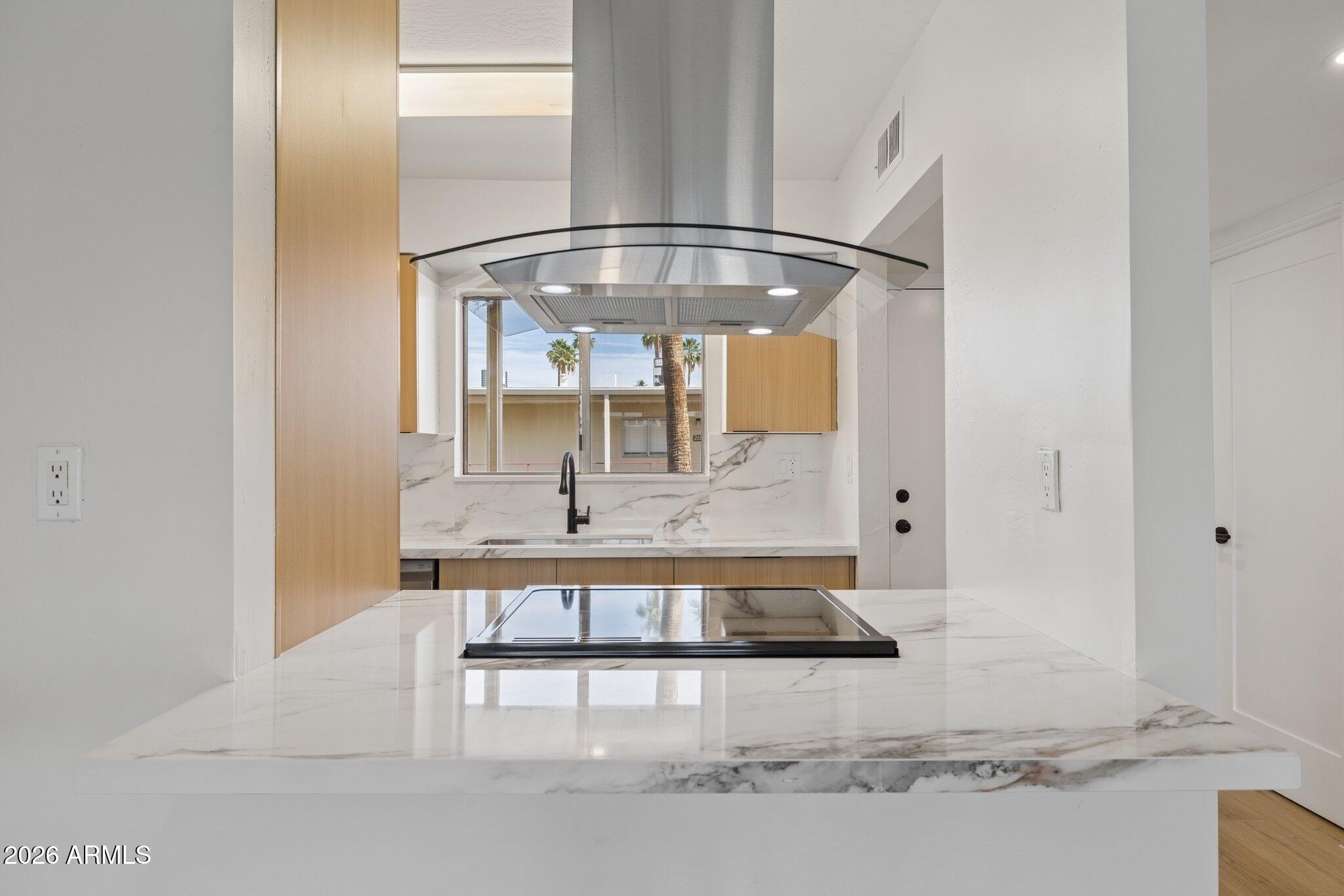 4630 N 68TH Street 272