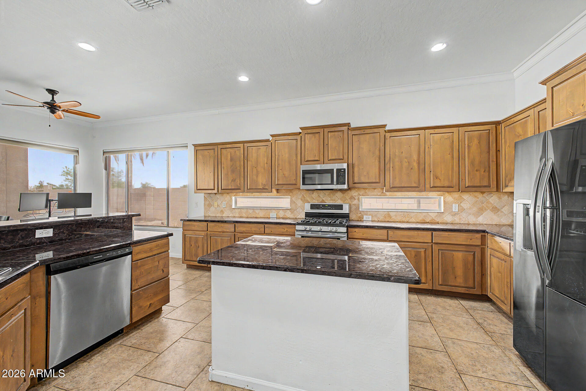 6720 S CRESTVIEW Drive