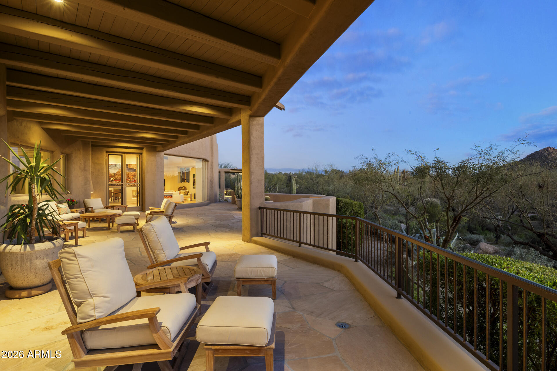 BOULDERS ADOBES DE LA TIERRA - Residential