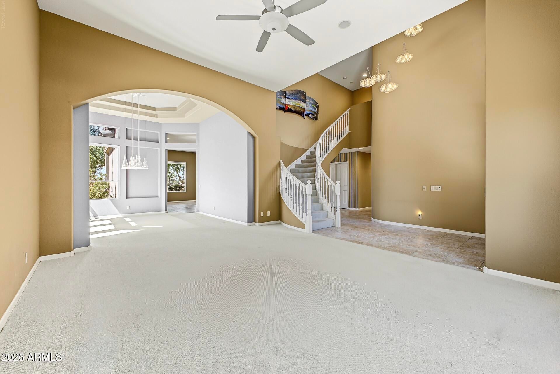 10152 E DIAMOND Drive