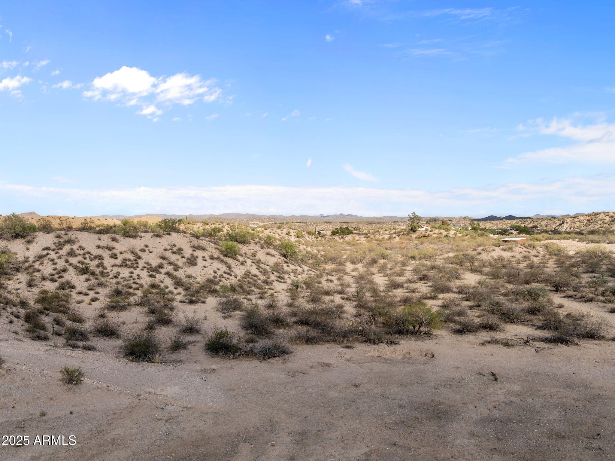 1470 CHEROKEE Lane -