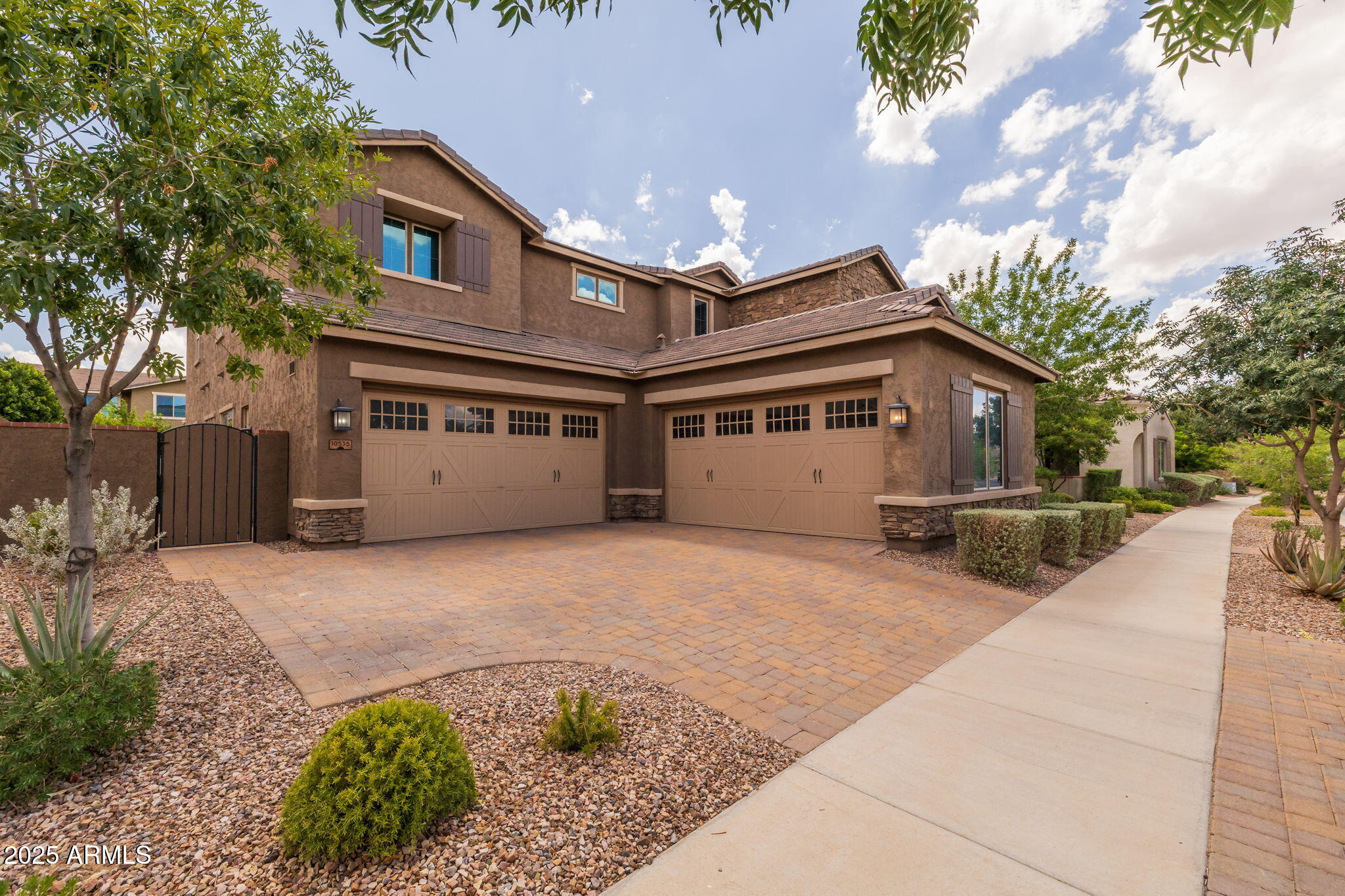 10535 E DIFFRACTION Avenue