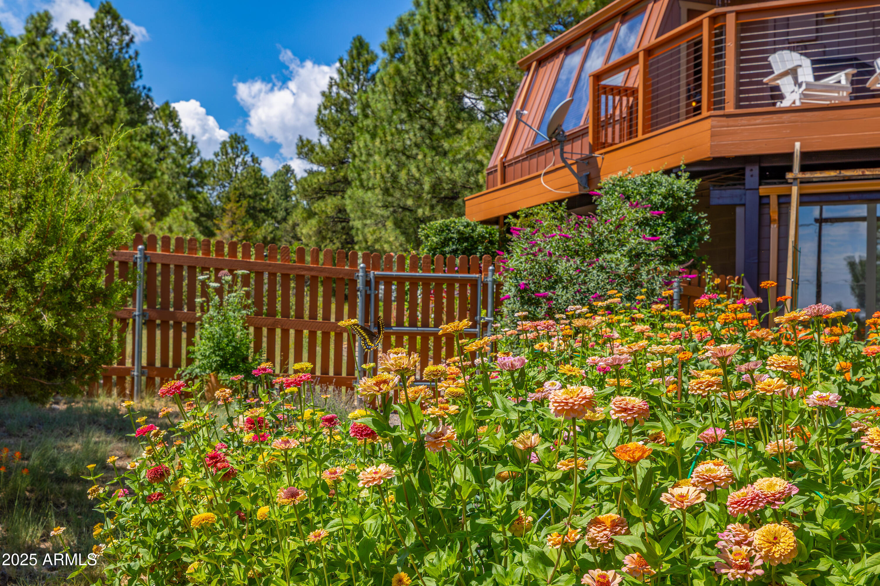 3164 N MEADOW BROOK Drive