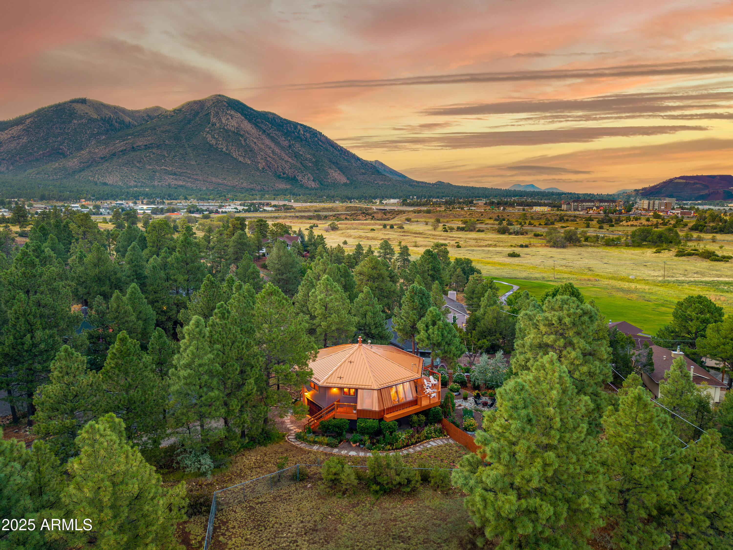 3164 N MEADOW BROOK Drive