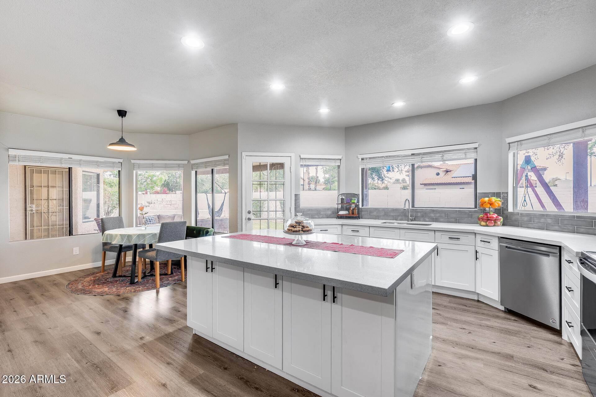 1042 W NEWPORT BEACH Drive