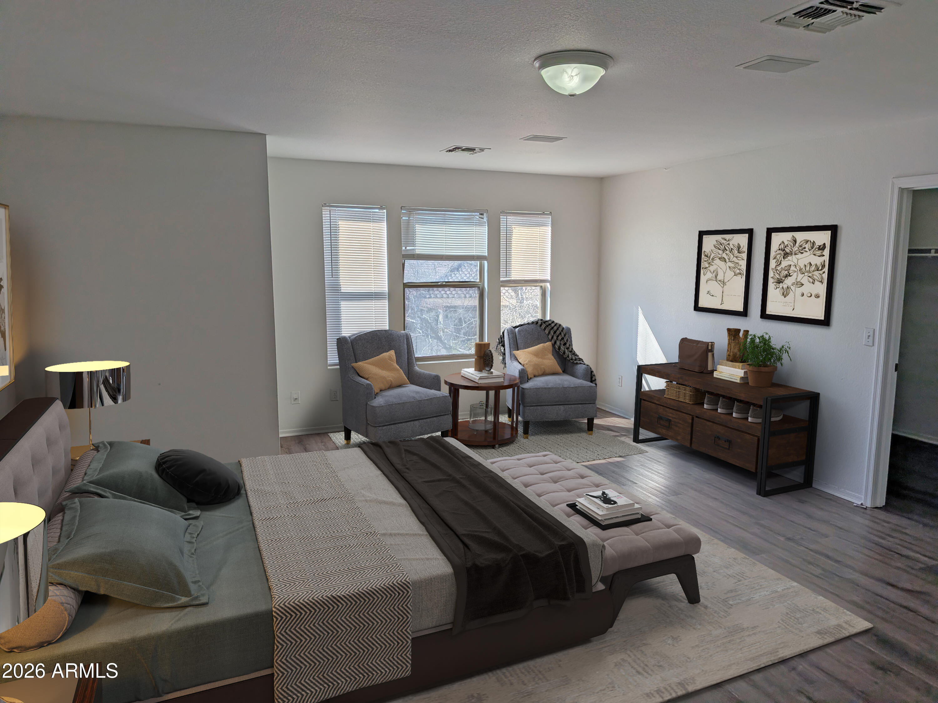 565 W PALO VERDE Street