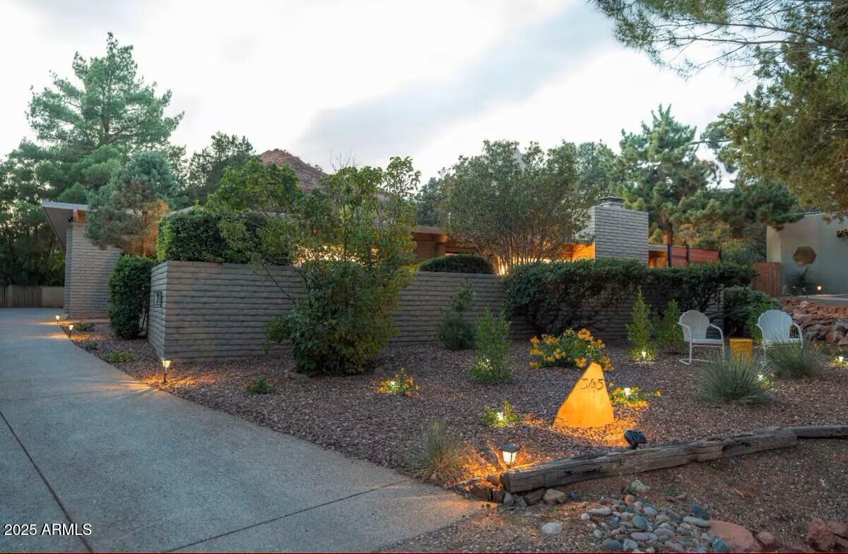 345 MOGOLLON Drive