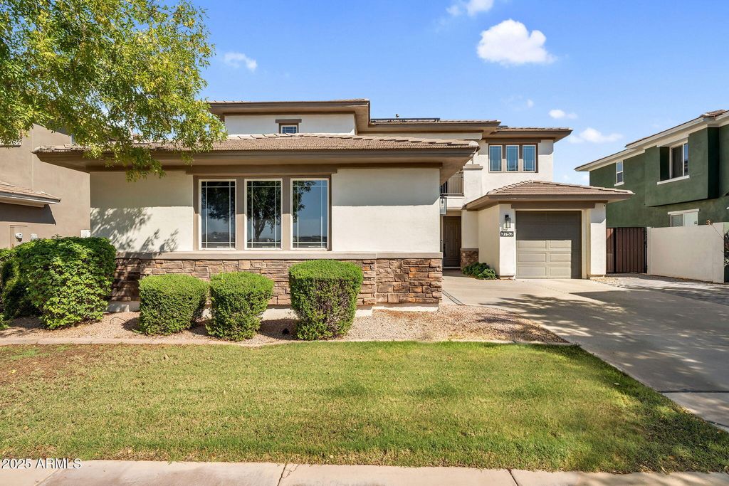 Photo of 3752 E Robin Lane, Gilbert, AZ 85296 (MLS # 6922007)