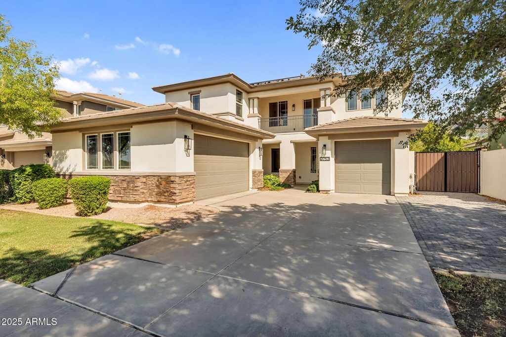 Photo of 3752 E Robin Lane, Gilbert, AZ 85296 (MLS # 6922007)