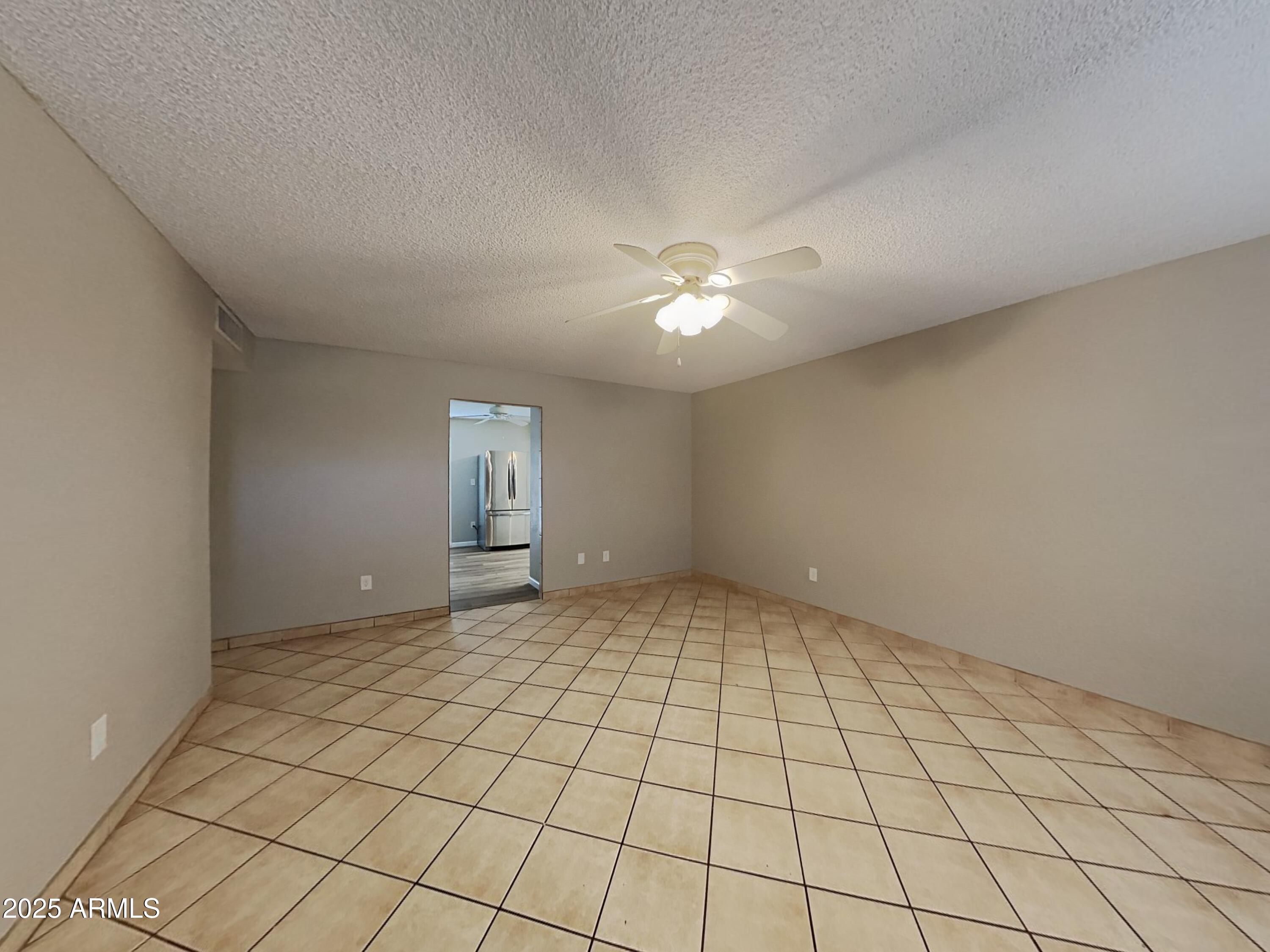 7251 W CINNABAR Avenue