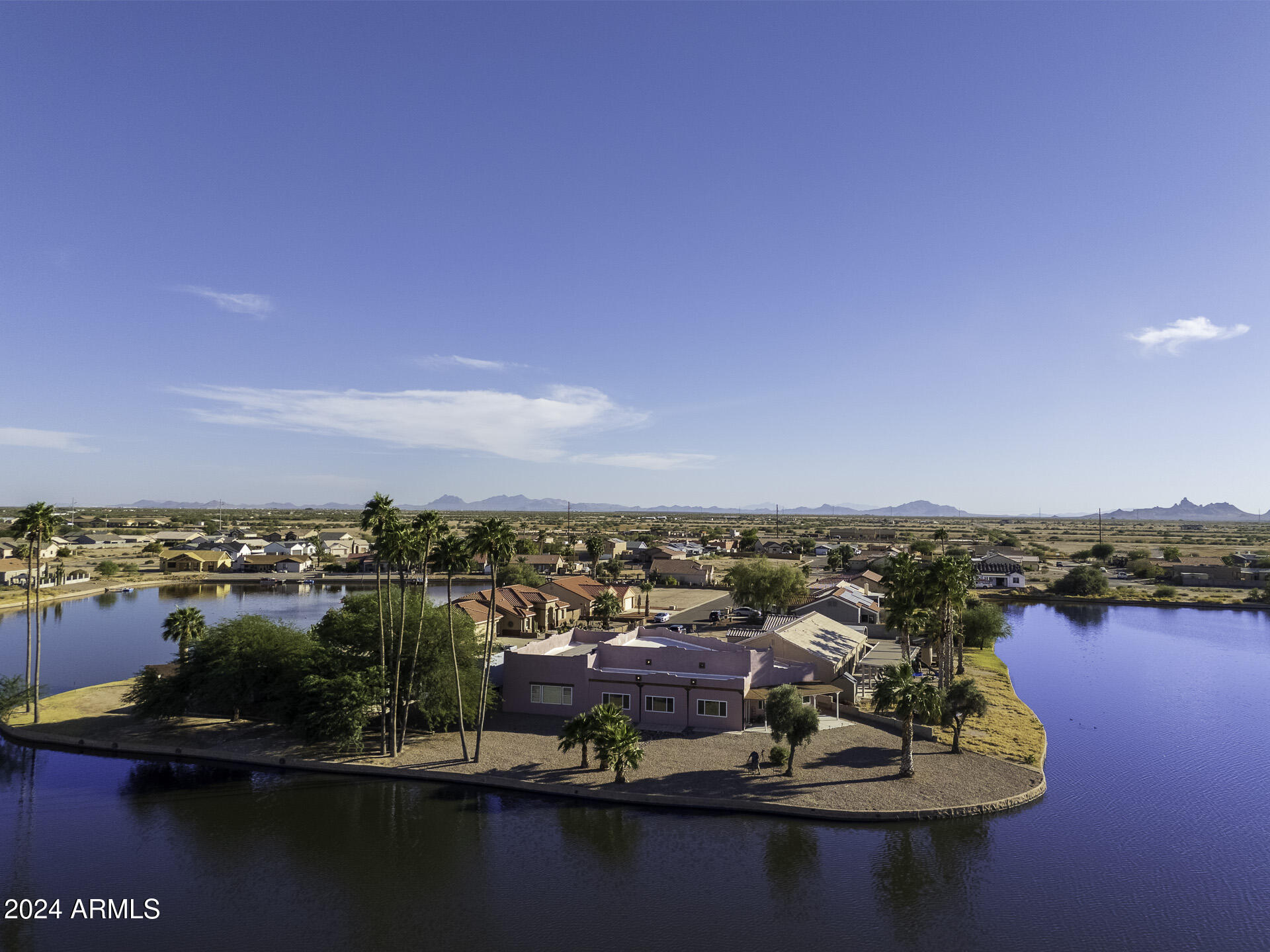 15758 S MAUI Circle