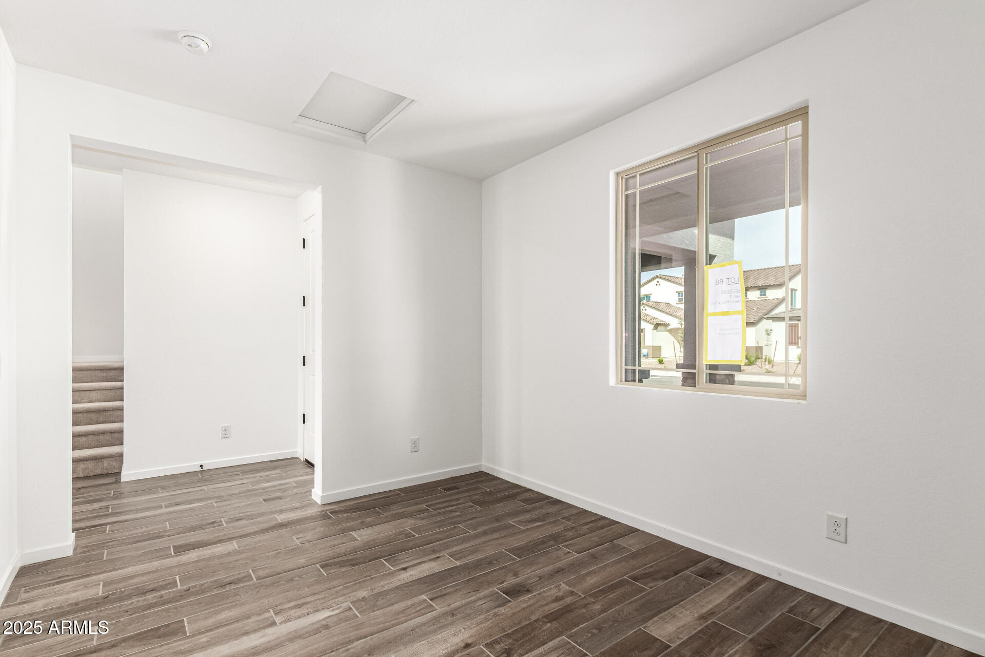 2993 E Mecklenburg Way