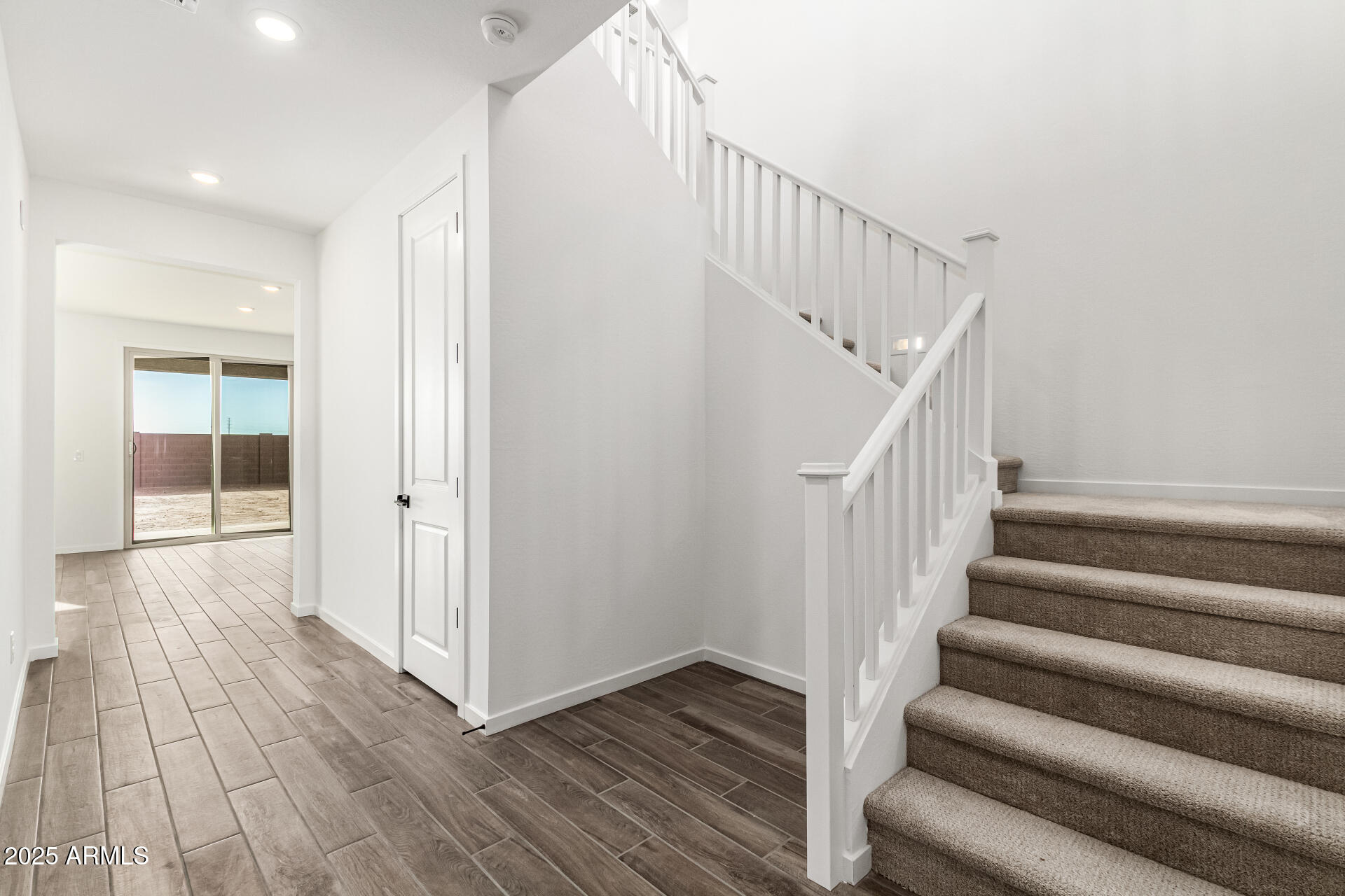 2993 E Mecklenburg Way