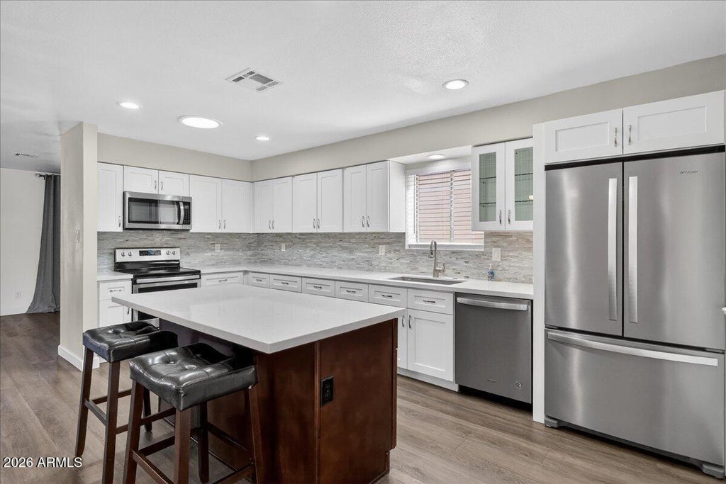 Photo of 8725 E Jackrabbit Road, Scottsdale, AZ 85250 (MLS # 7056791)