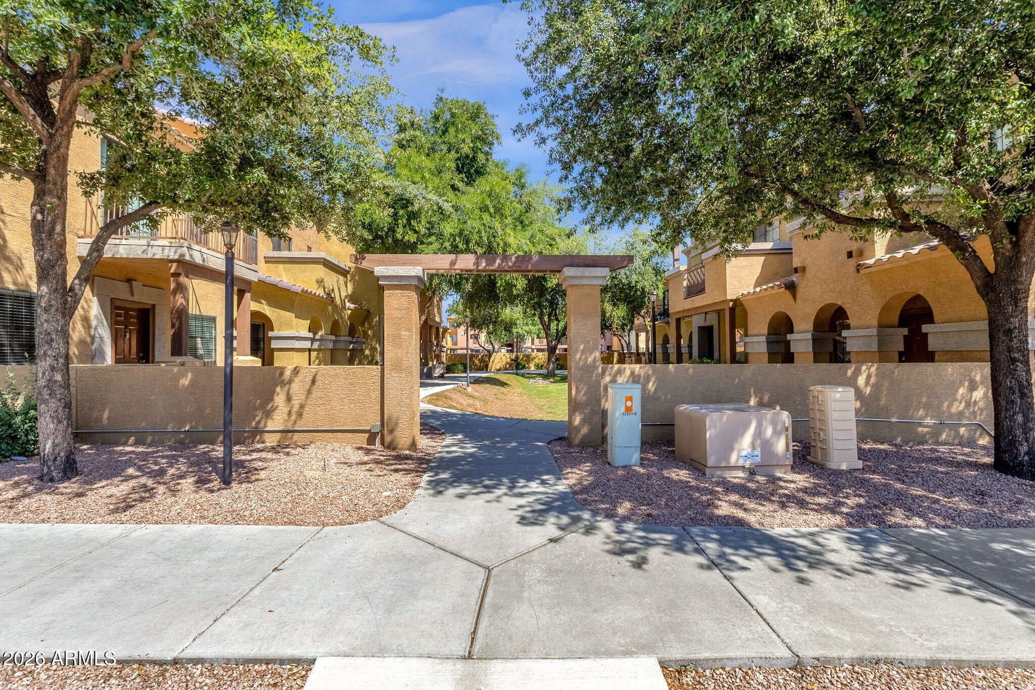 1702 E BELL Road 177