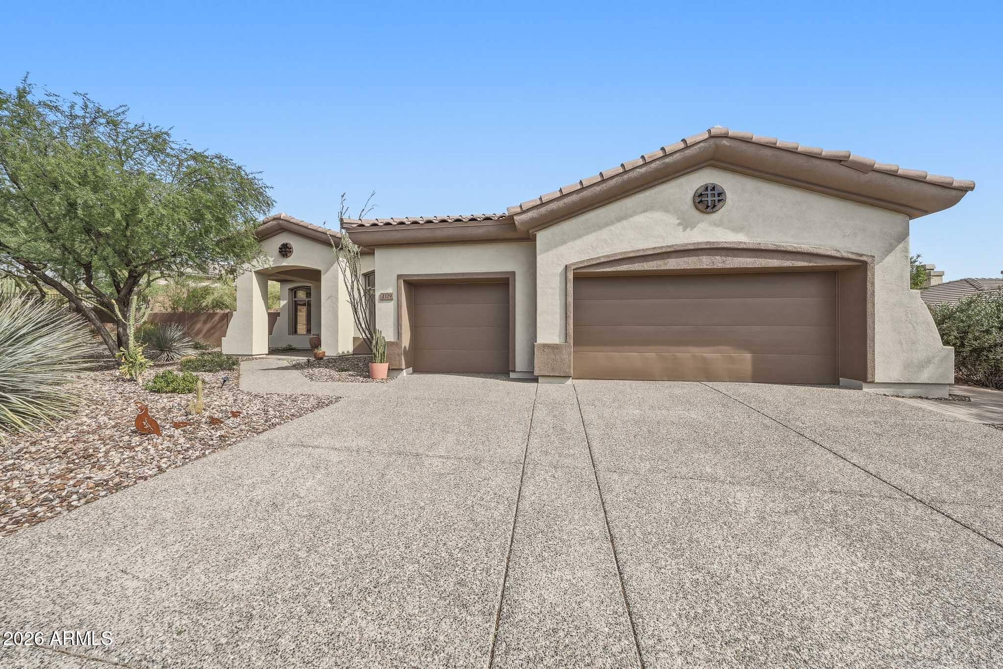 2129 W LEGENDS Way