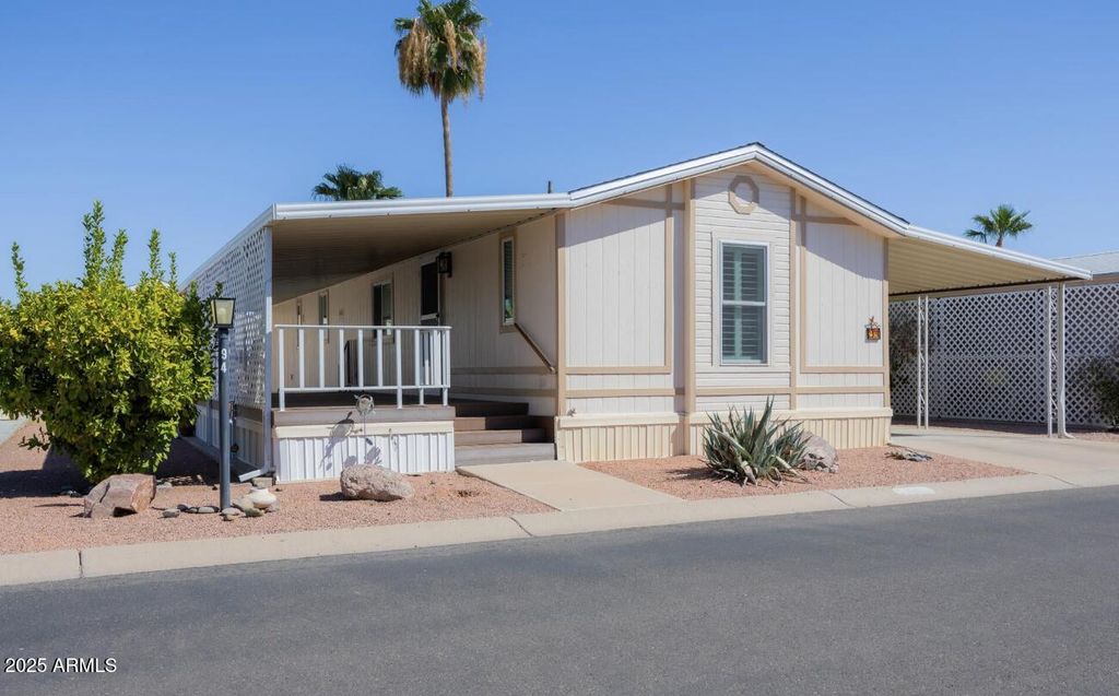 Photo of 450 W Sunwest Drive #94, Casa Grande, AZ 85122 (MLS # 6896453)