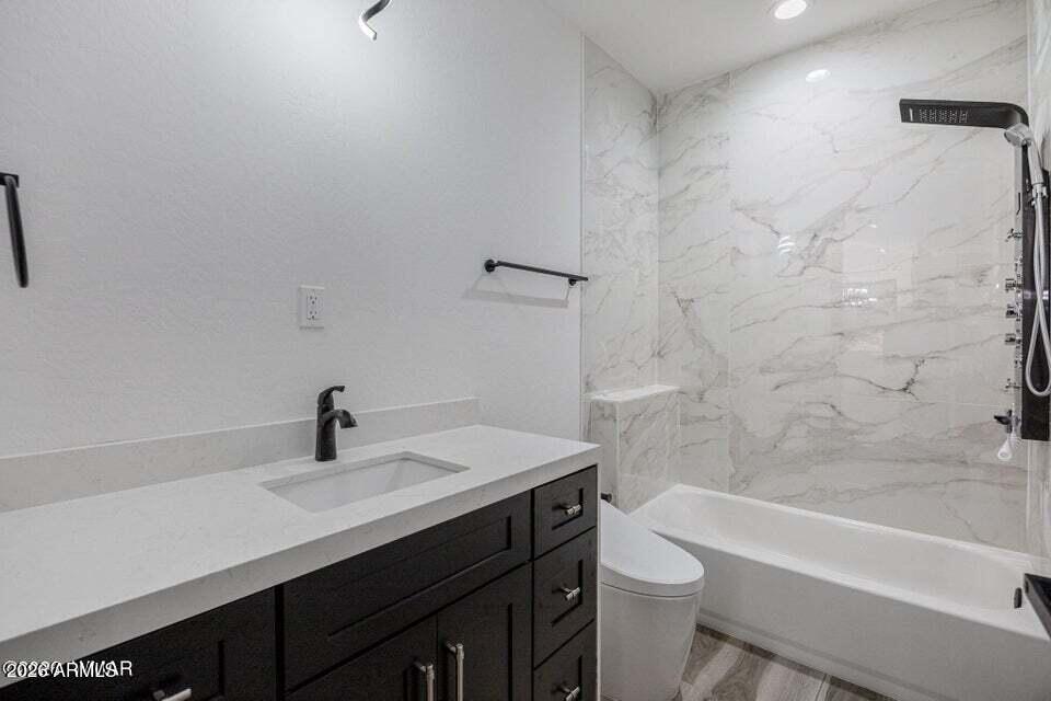 THE RETREAT VILLAS AT BISON CROSSING - Residential
