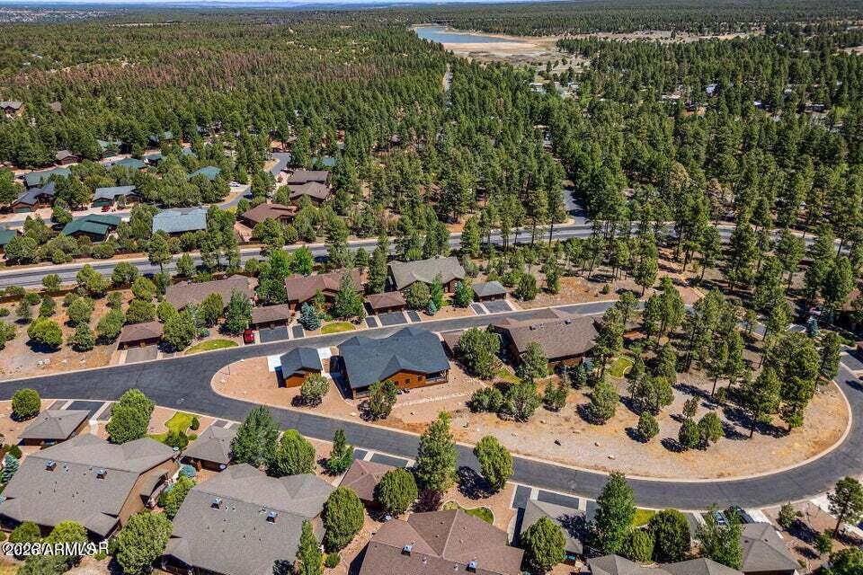 THE RETREAT VILLAS AT BISON CROSSING - Residential