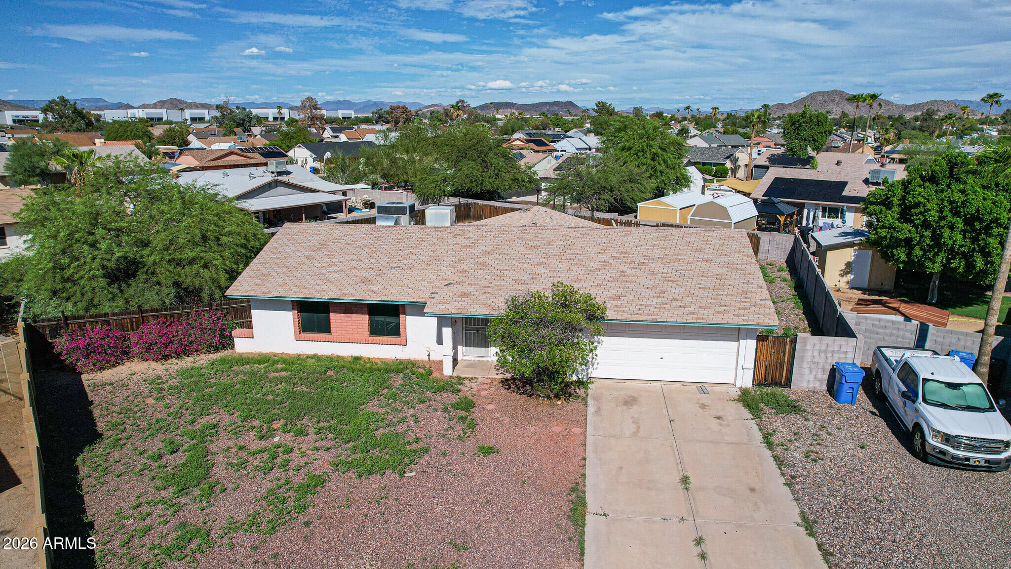 1434 W YUKON Drive