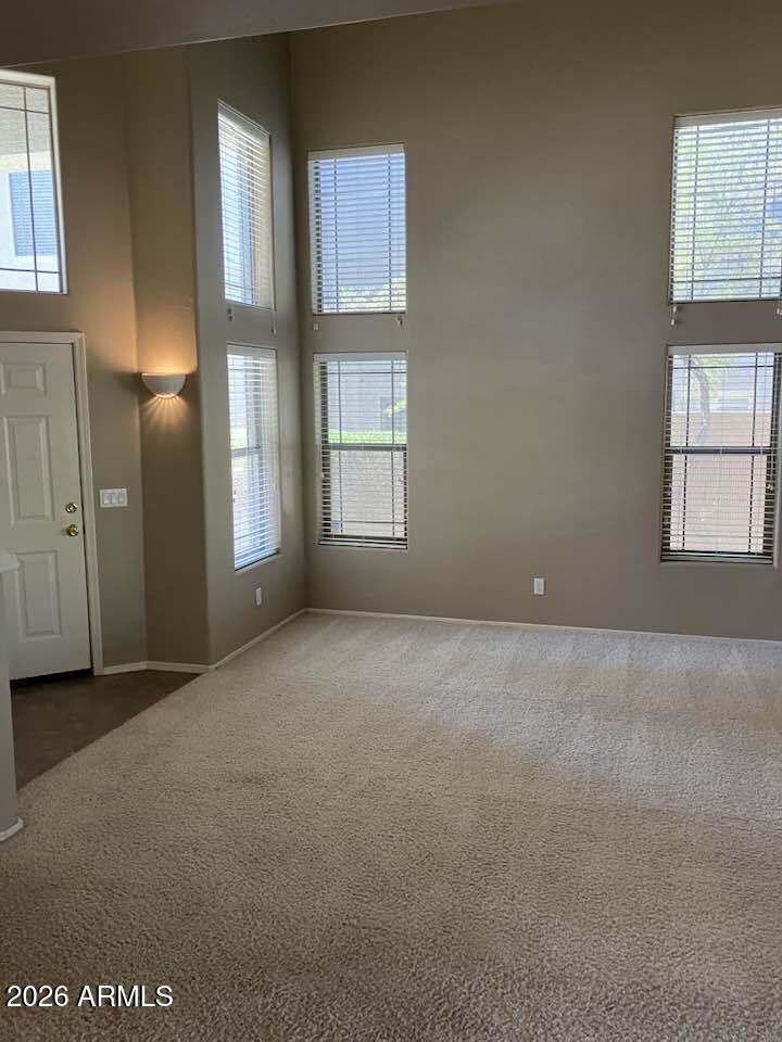 5012 E Roberta Drive E