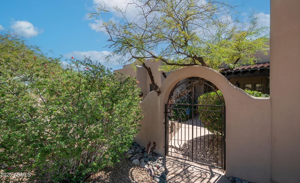 Photo of 15155 E Westridge Drive, Fountain Hills, AZ 85268 (MLS # 6929983)