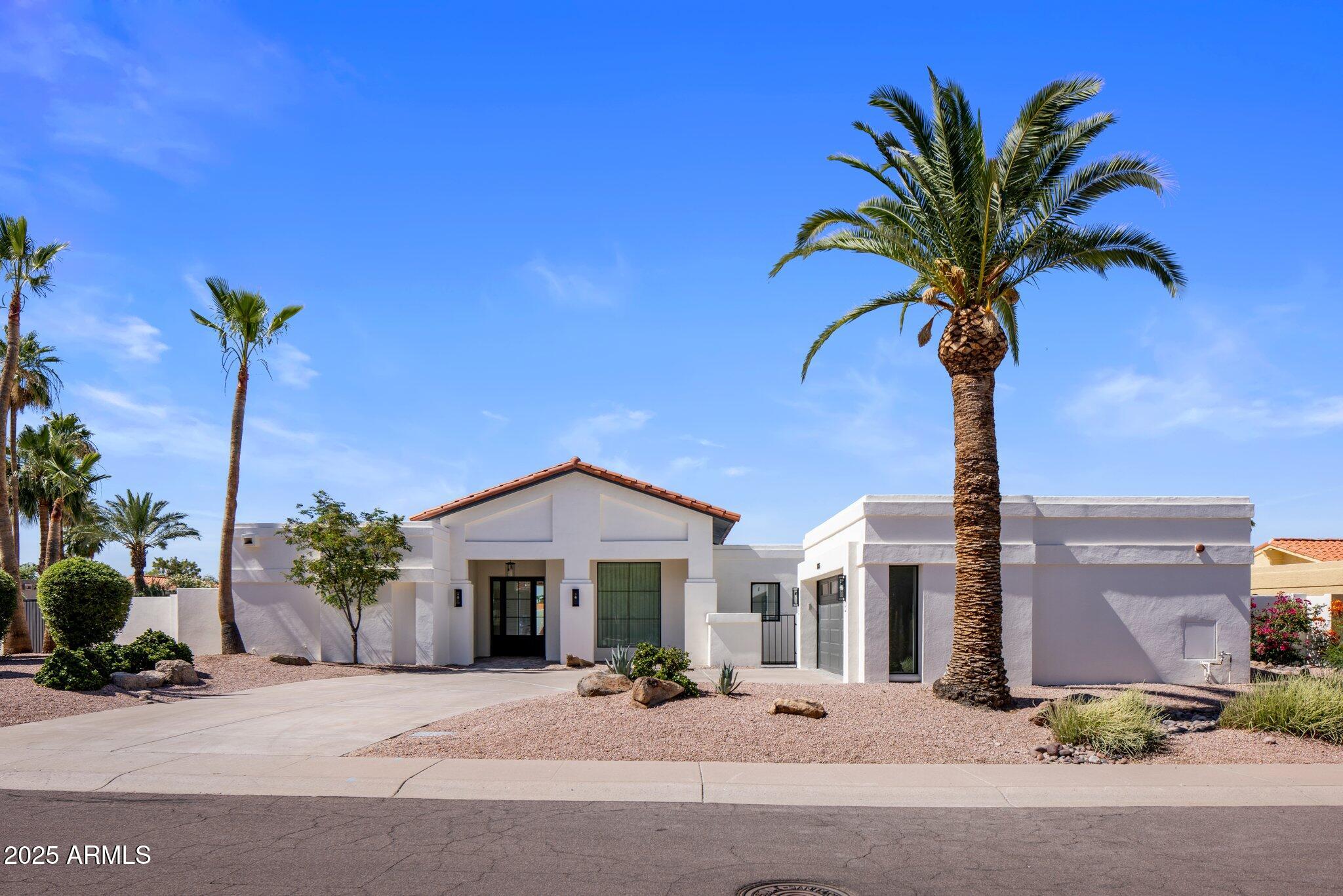 10835 E SAN SALVADOR Drive