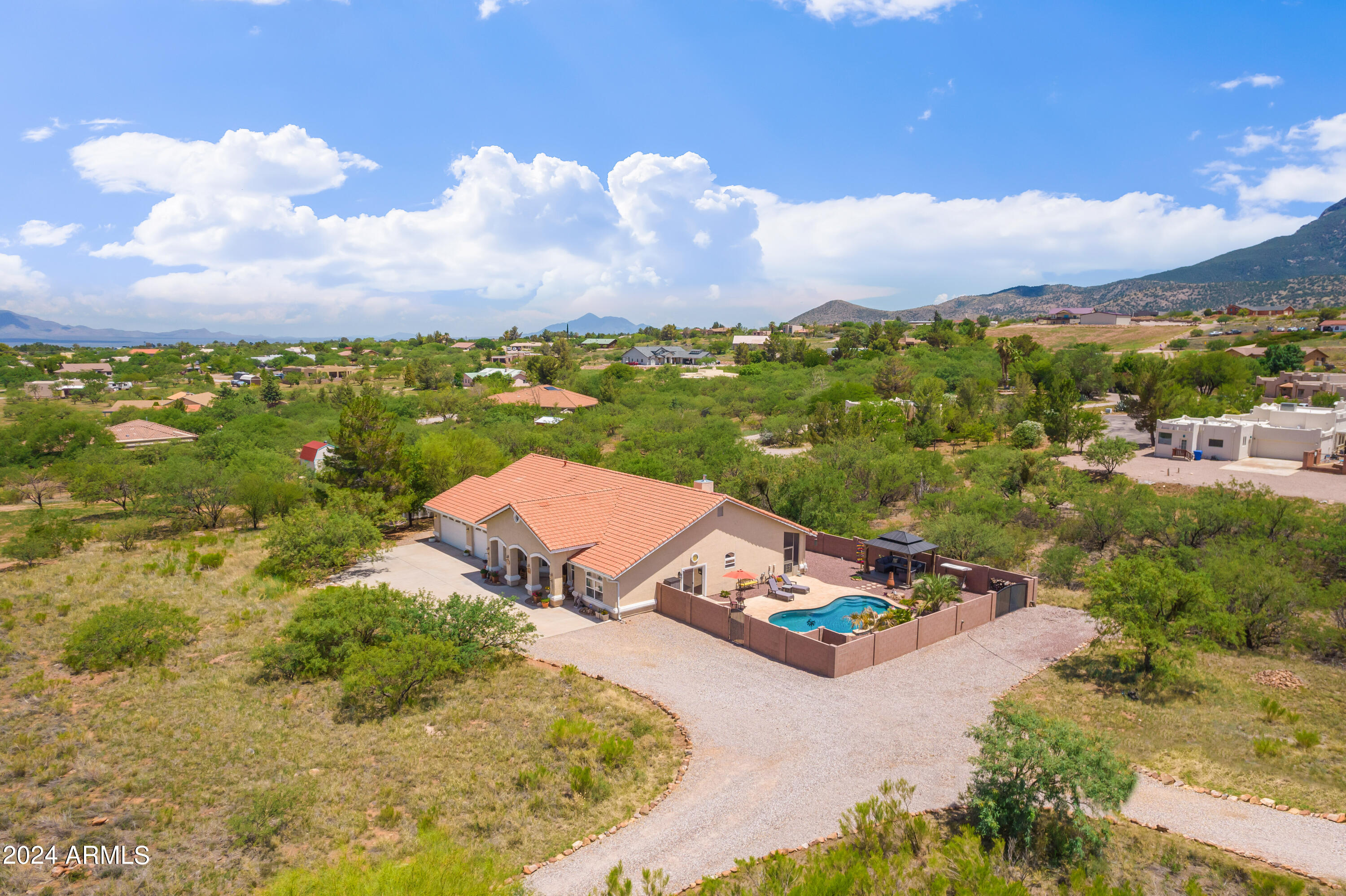 Whitewing - Residential