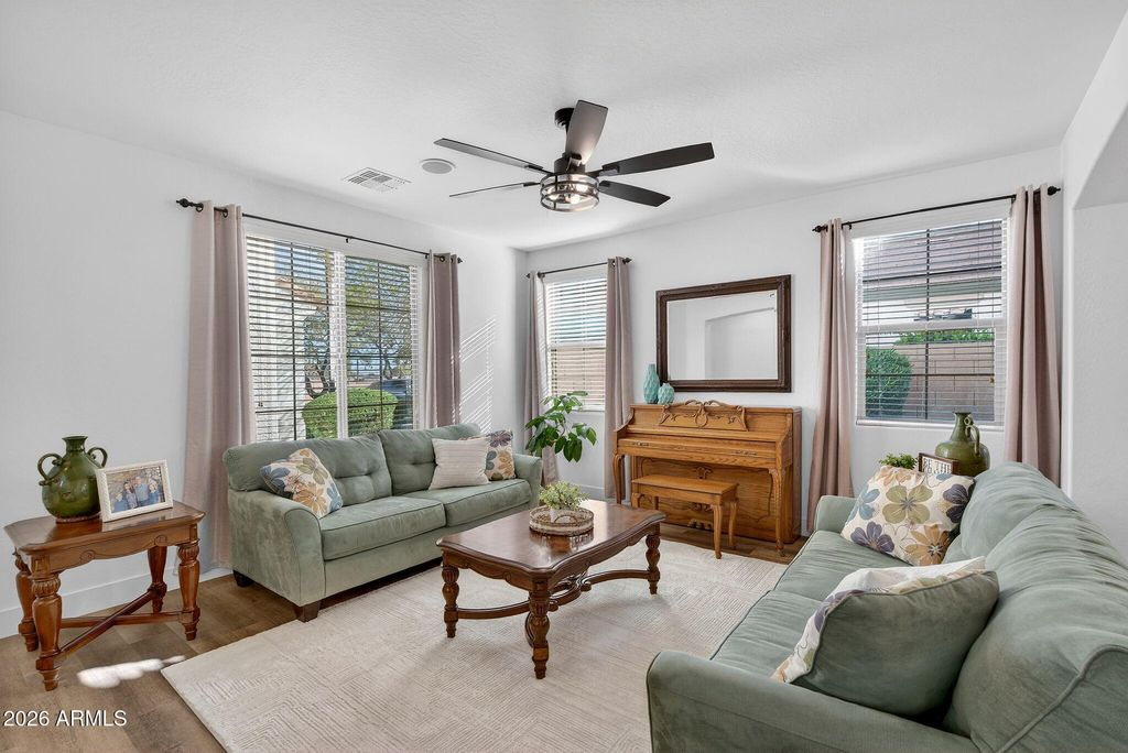 Photo of 1925 E Mia Lane, Gilbert, AZ 85298 (MLS # 6989943)