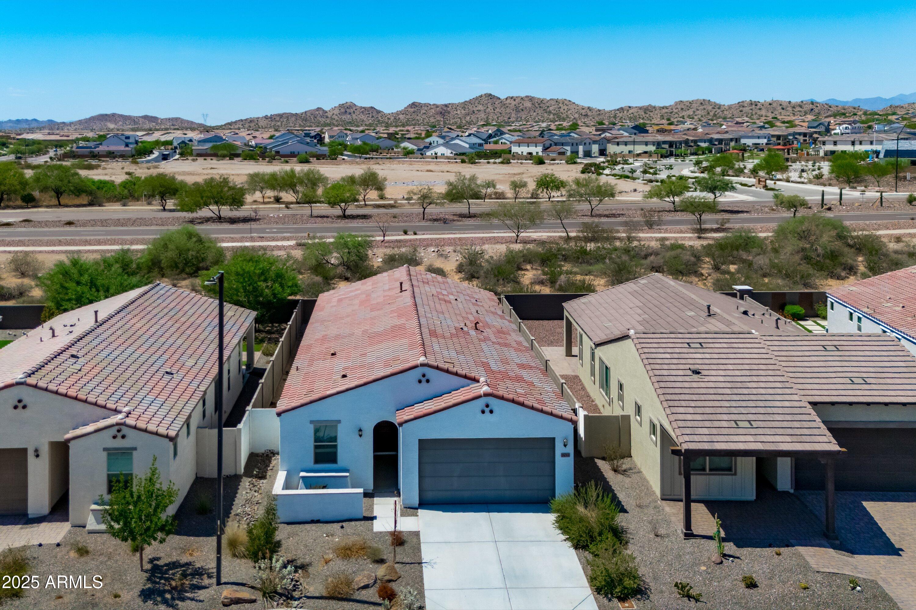 18068 W AMBER RIDGE Way