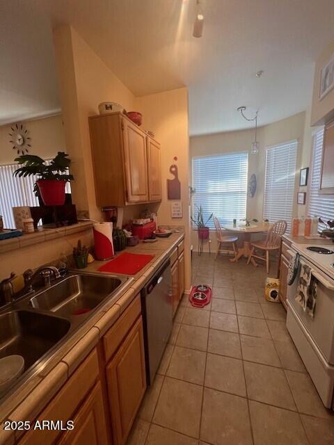 14950 W MOUNTAIN VIEW Boulevard 5303