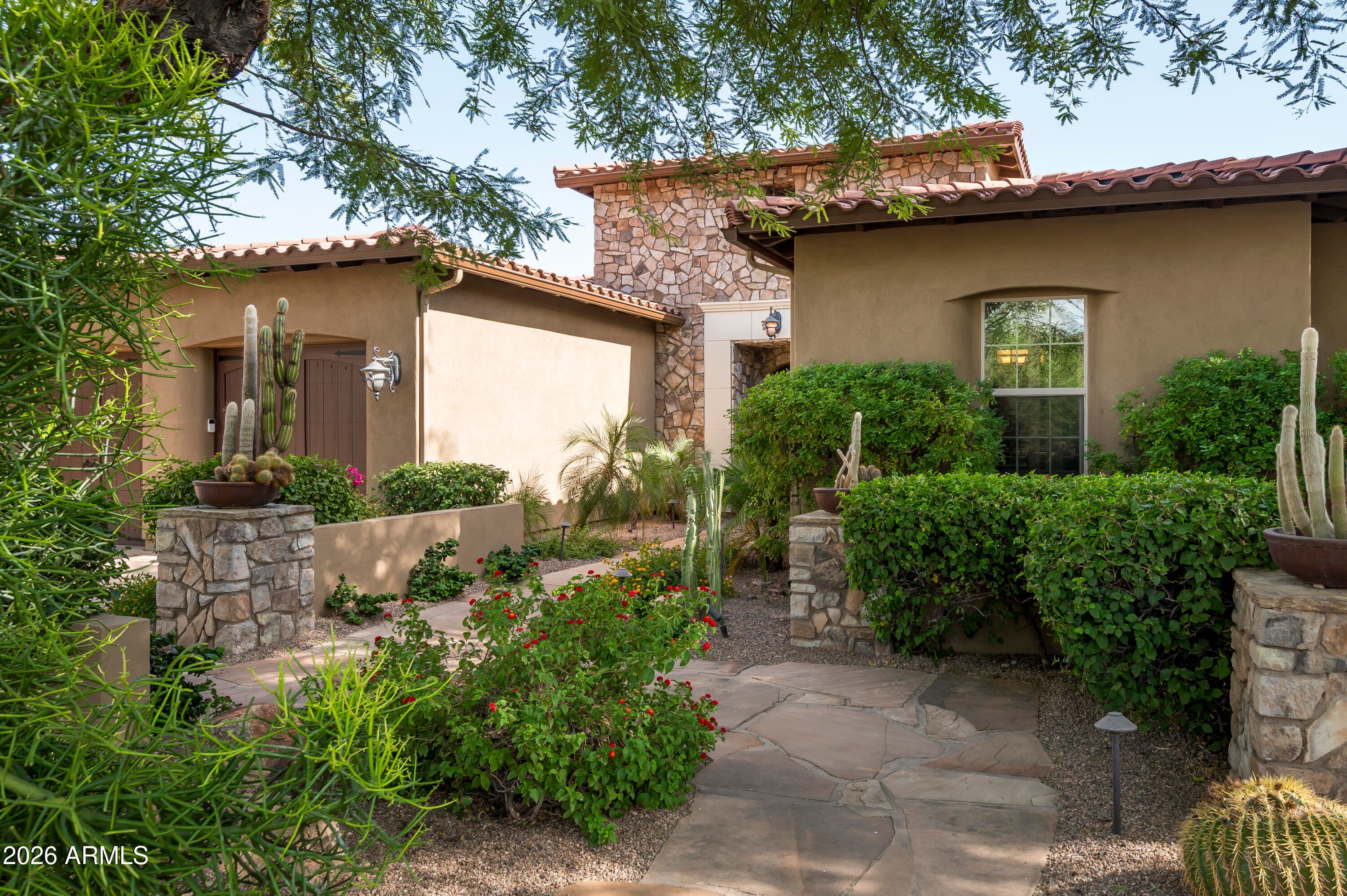 9413 E DESERT VILLAGE Drive